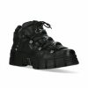 Donna New Rock | M-Wall106-S16